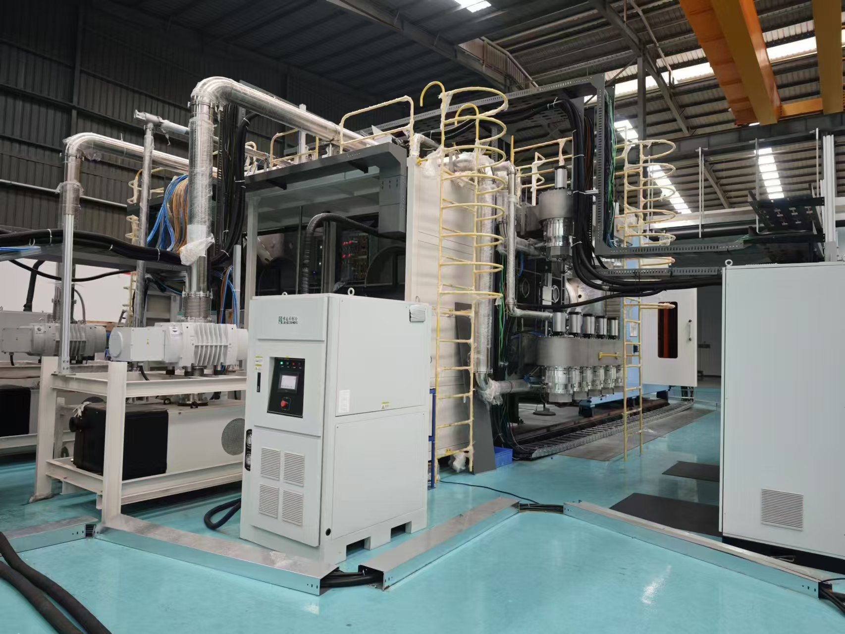 柔性卷繞鍍膜中保障薄膜平整的策略